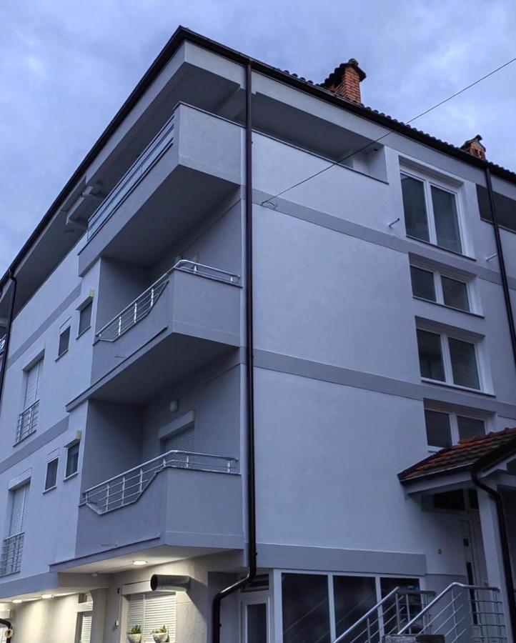 Vila Bolonja Struga Buitenkant foto