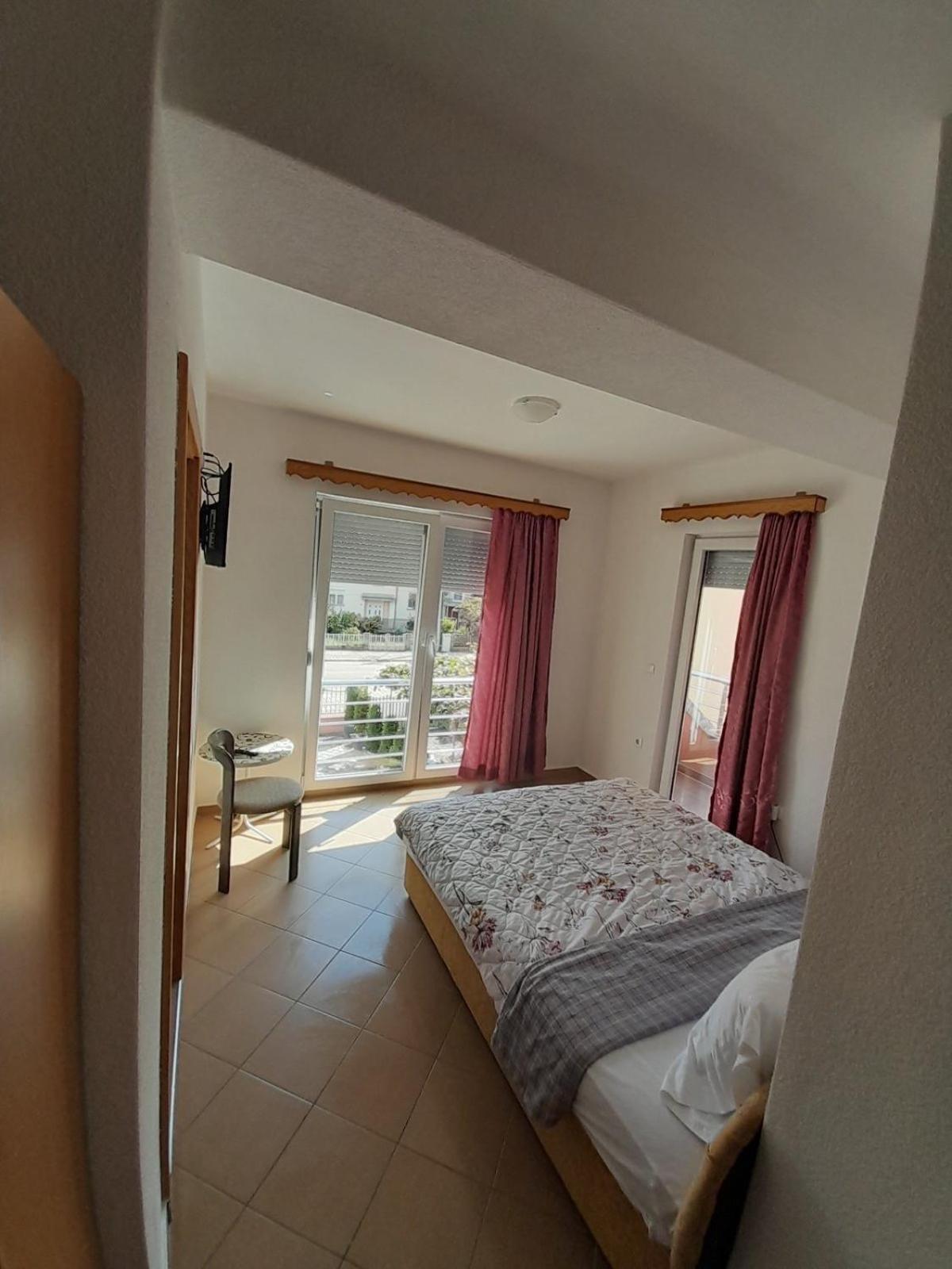 Vila Bolonja Struga Buitenkant foto